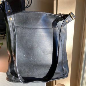 90's COACH Slim Duffel Sac Style Black Leather Shoulder Bag 9060